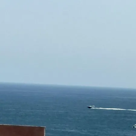 Sea View Benacantil Appartement *
