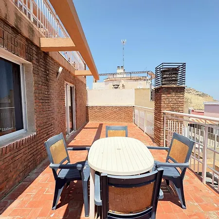 Sea View Benacantil Appartement *